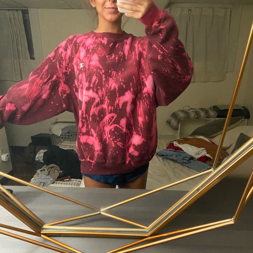 Oversized bleached maroon champion hoodie